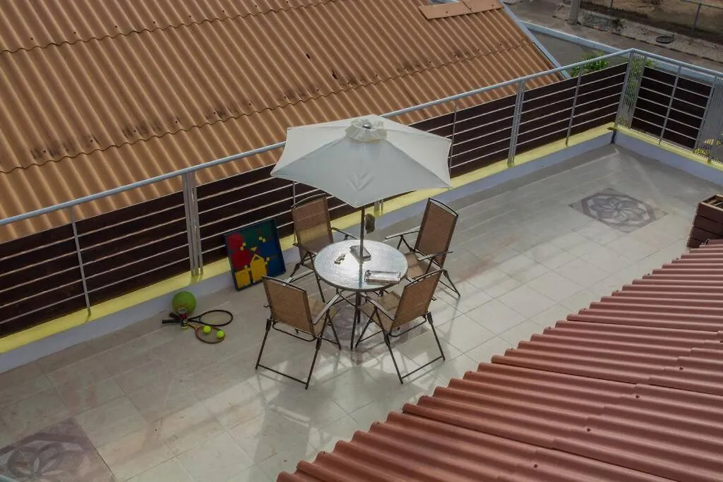 Savan Suite - Caribbean Estates - Gated Community Portmore Apartament